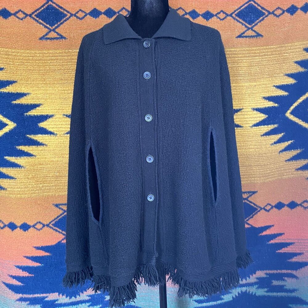 Vintage 1960’s Sweetree Black Cape  Shawl. Collar. Button Up. Fringe. USA. OS.